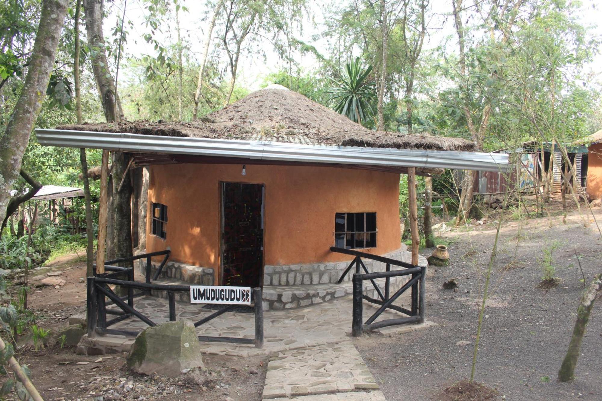 Red Rocks Rwanda - Campsite & Guesthouse Nyakinama Kültér fotó